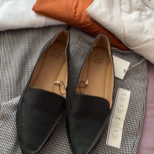 🍁 A New Day Black Flats 6.5